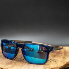 Lunettes de soleil Oakley